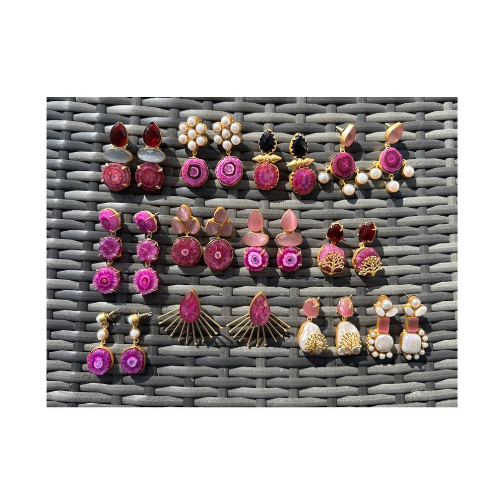 24k gold plating, semi-precious stones, baroque pearls, agates, quartz, etc.
